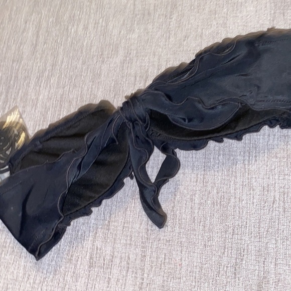 Victoria’s Secret black one piece swim  suit top Sz M - Picture 5 of 6